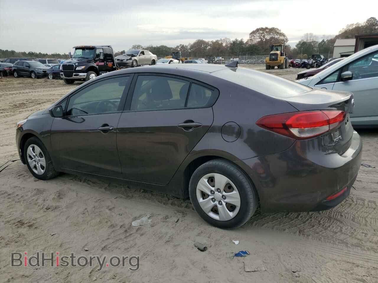2017 KIA FORTE - VIN: 3KPFL4A74HE077848 - Фото 2