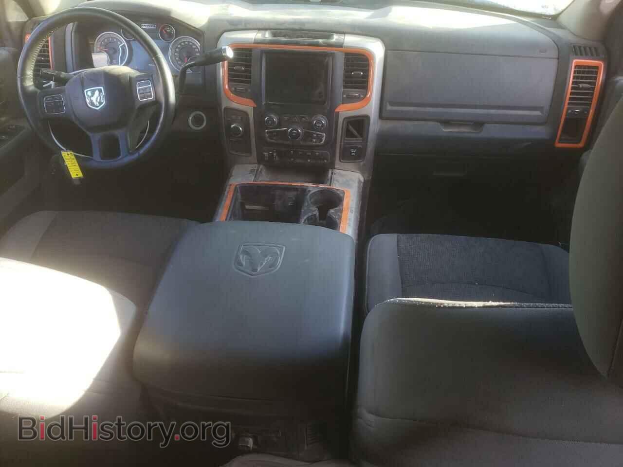 2015 RAM All Models - VIN: 3C6UR5ML1FG552207 - Photo 8