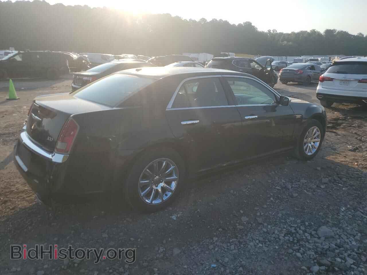 2011 CHRYSLER 300 - VIN: 2C3CA5CG6BH546272 - Фото 3