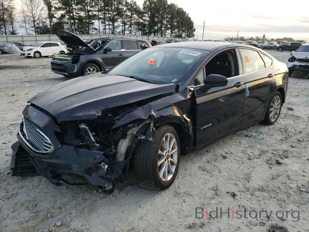 Photo 3FA6P0LU7HR374210 - FORD FUSION 2017