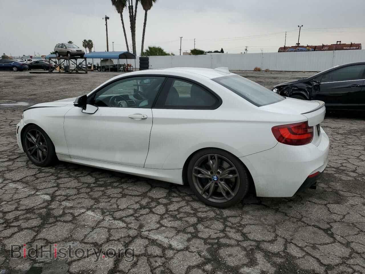 2016 BMW M2 - VIN: WBA1J7C53GV359855 - Фото 2