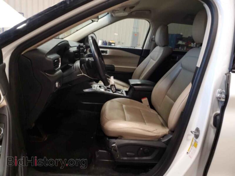2020 Ford EXPLORER (VIN 1FMSK8DH3LGA84209) — photo 7 of 14
