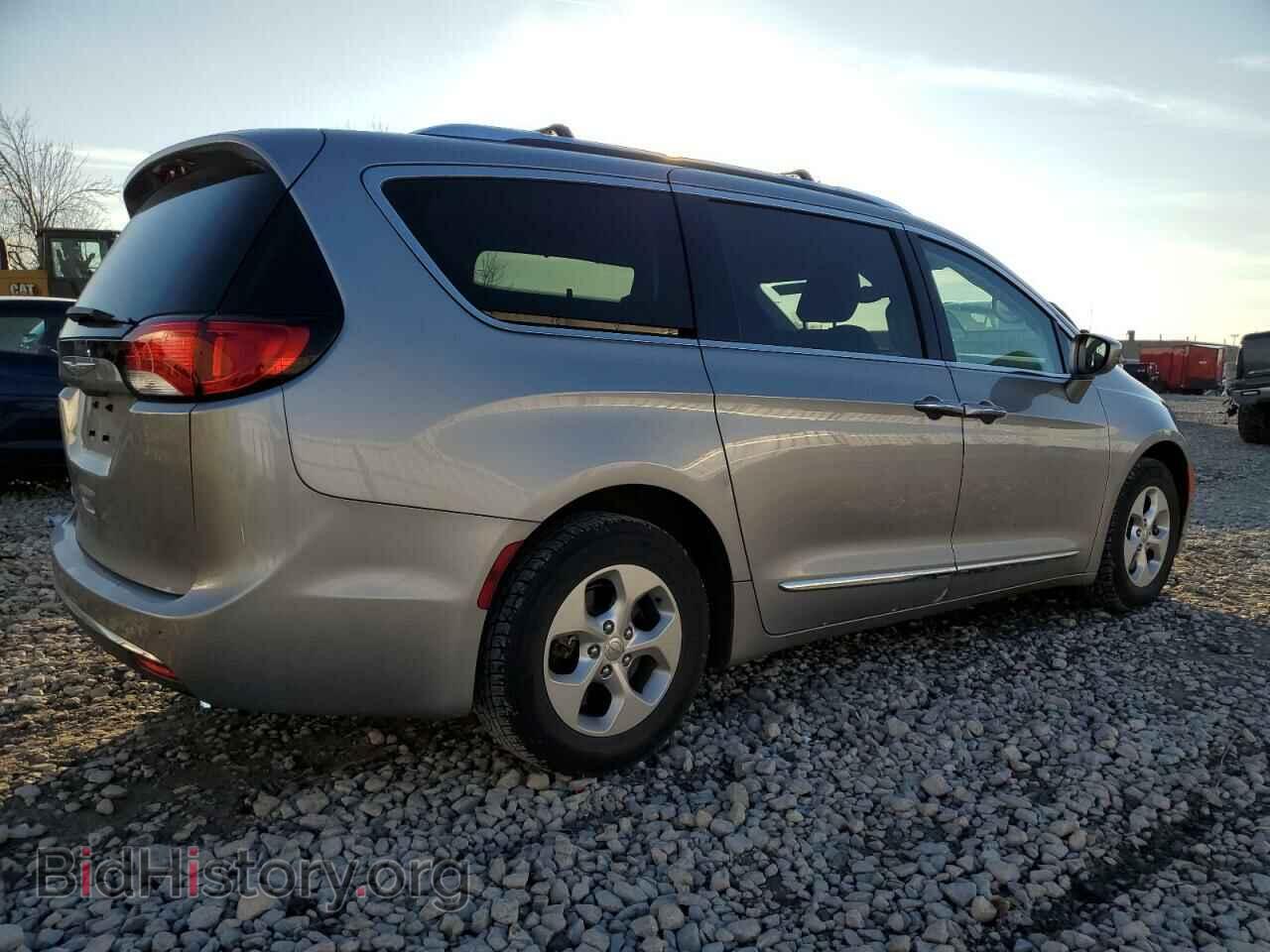 2017 CHRYSLER PACIFICA - VIN: 2C4RC1EG1HR684262 - Photo 3