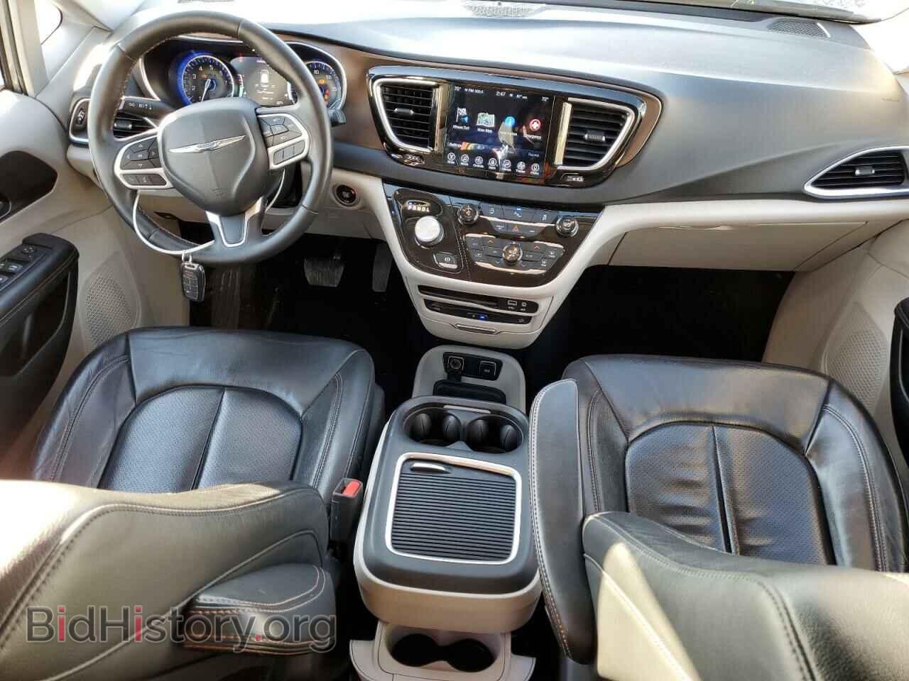 2017 CHRYSLER PACIFICA - VIN: 2C4RC1EG1HR684262 - Photo 8