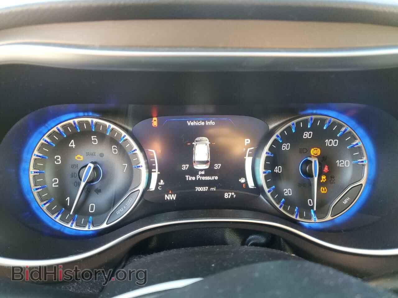 2017 CHRYSLER PACIFICA - VIN: 2C4RC1EG1HR684262 - Photo 9