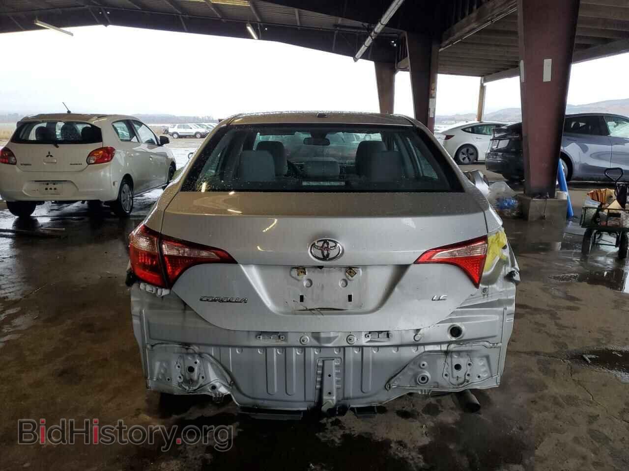 2017 TOYOTA COROLLA - VIN: 2T1BURHE2HC765875 - Фото 6