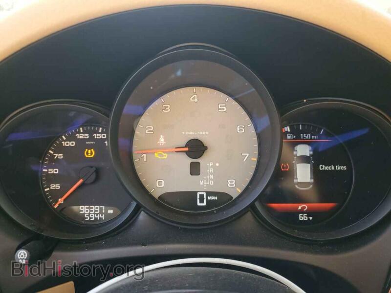 2016 Porsche MACAN (VIN WP1AB2A5XGLB45137) — фото 9 из 13