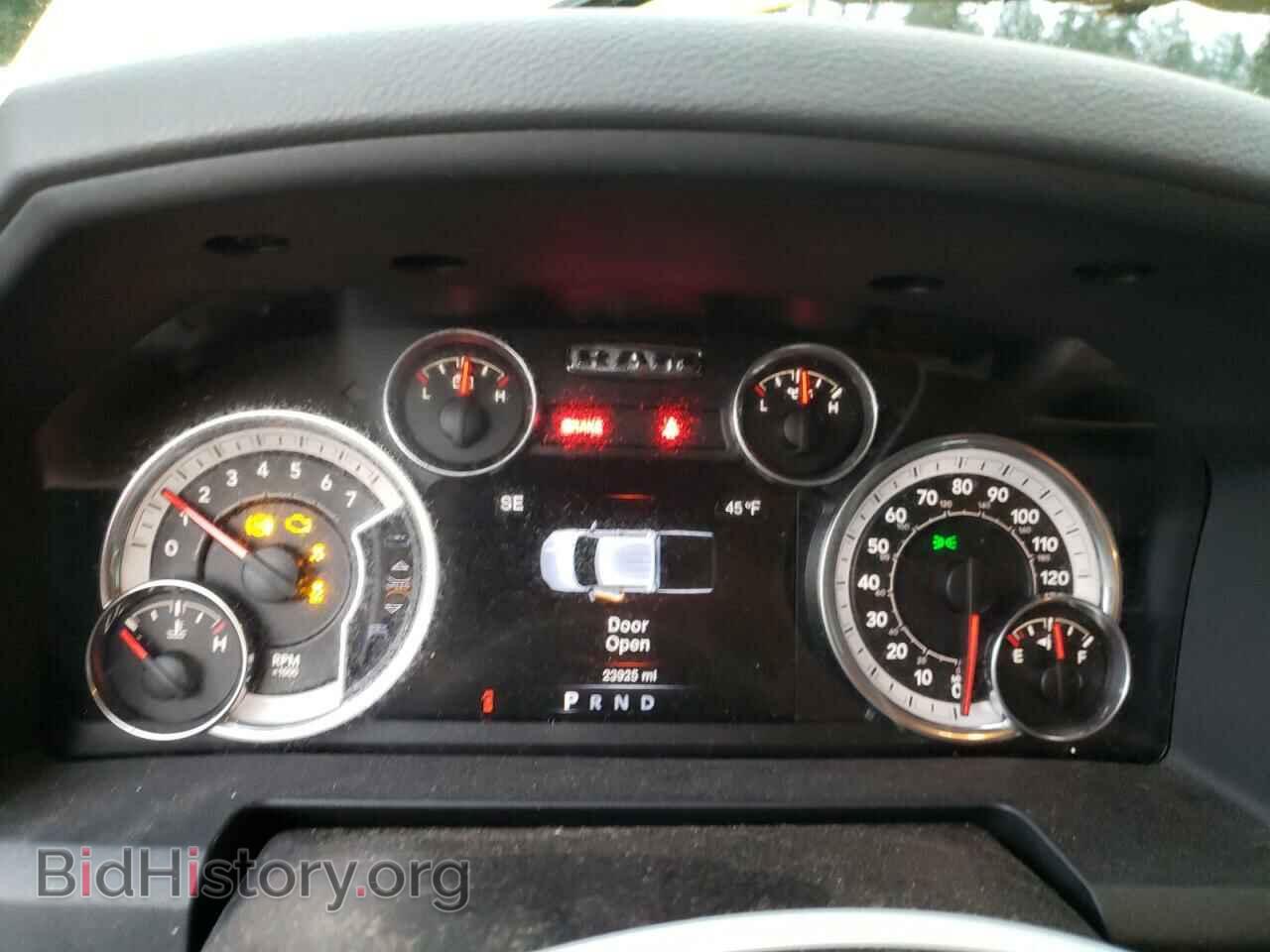 2016 RAM 1500 - VIN: 1C6RR7TT9GS237149 - Фото 9