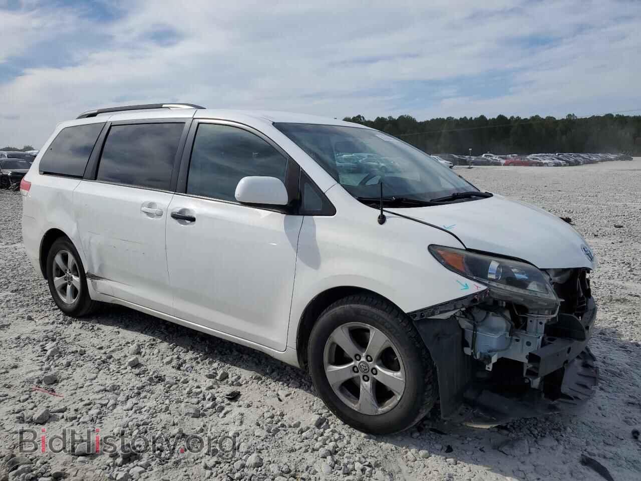 2011 TOYOTA All Models - VIN: 5TDKK3DC0BS123368 - Фото 4
