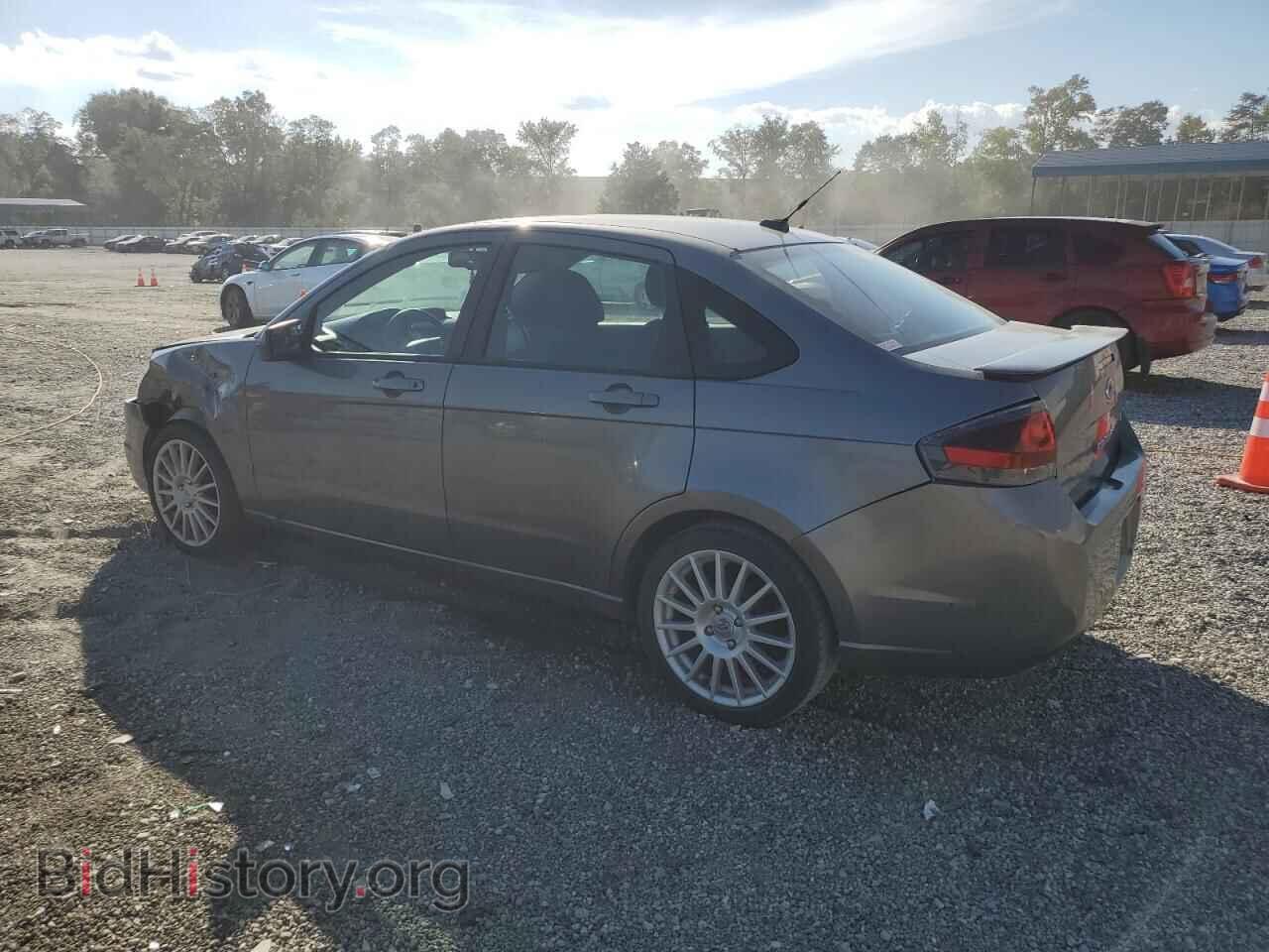 2011 FORD FOCUS - VIN: 1FAHP3GN2BW174076 - Фото 2