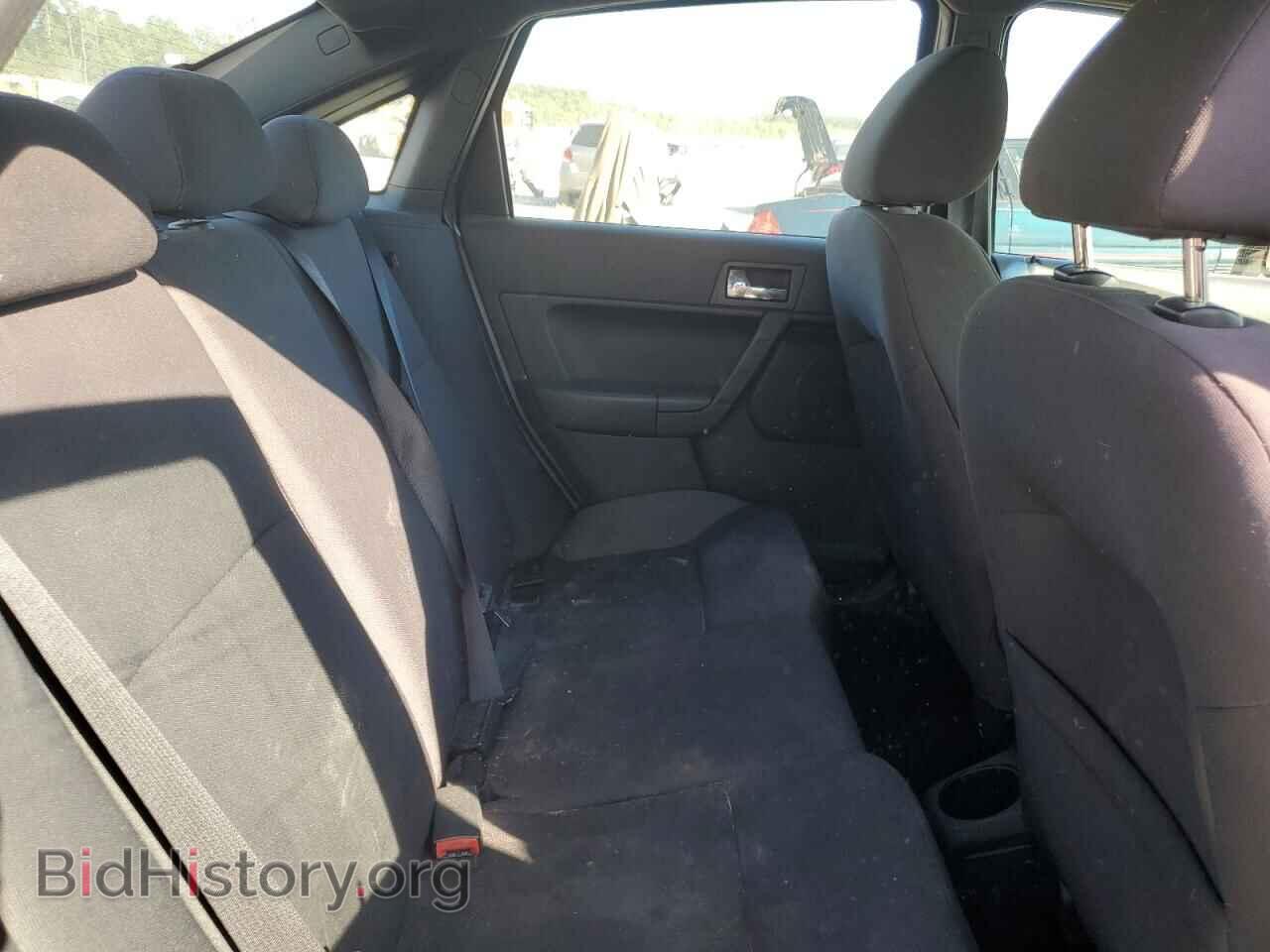 2011 FORD FOCUS - VIN: 1FAHP3GN2BW174076 - Фото 10