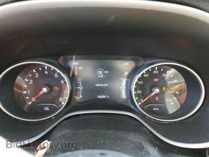2019 Jeep COMPASS (VIN 3C4NJDBB2KT741247) — фото 9 из 14