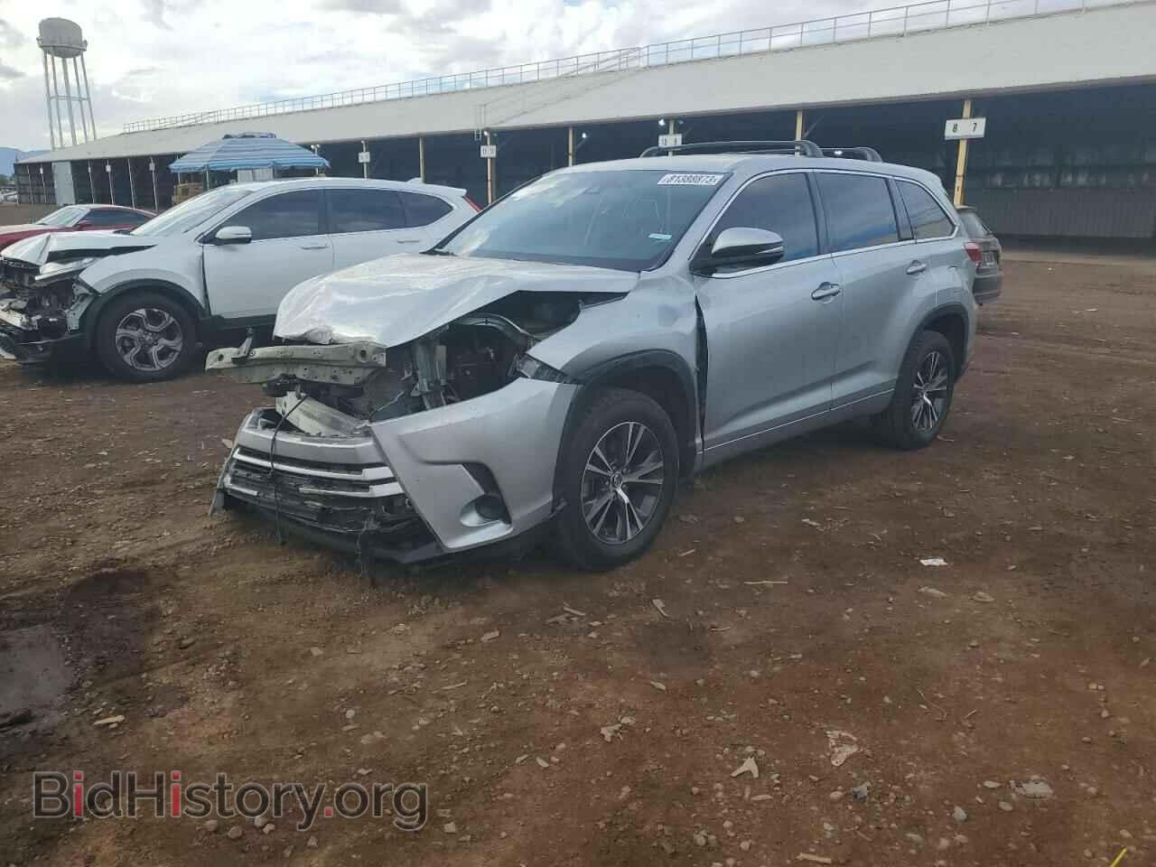 Фотография 5TDZZRFH3JS246599 - TOYOTA HIGHLANDER 2018