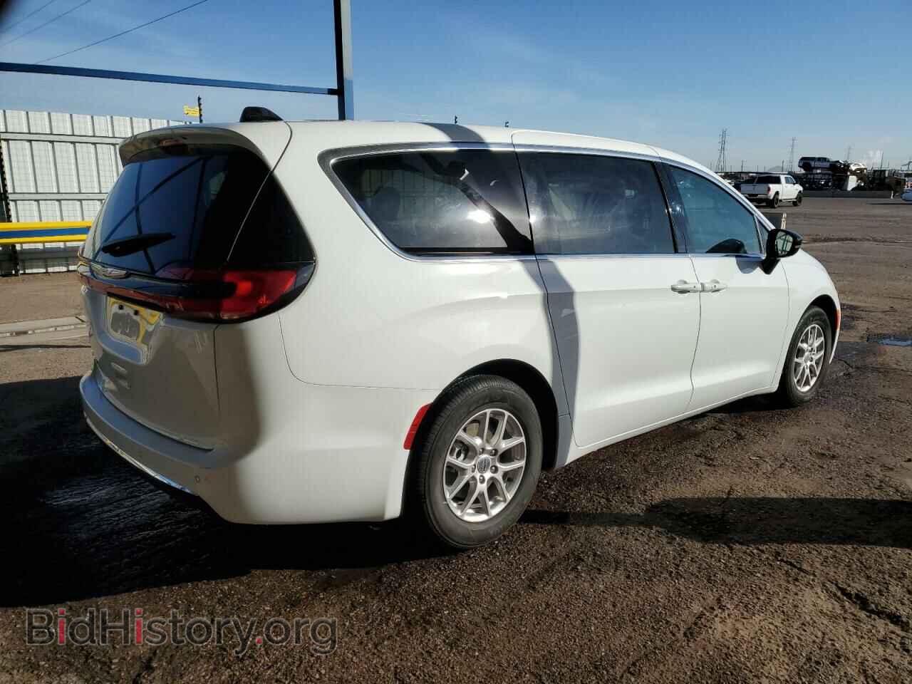 2024 CHRYSLER PACIFICA - VIN: 2C4RC1BG8RR156272 - Фото 3