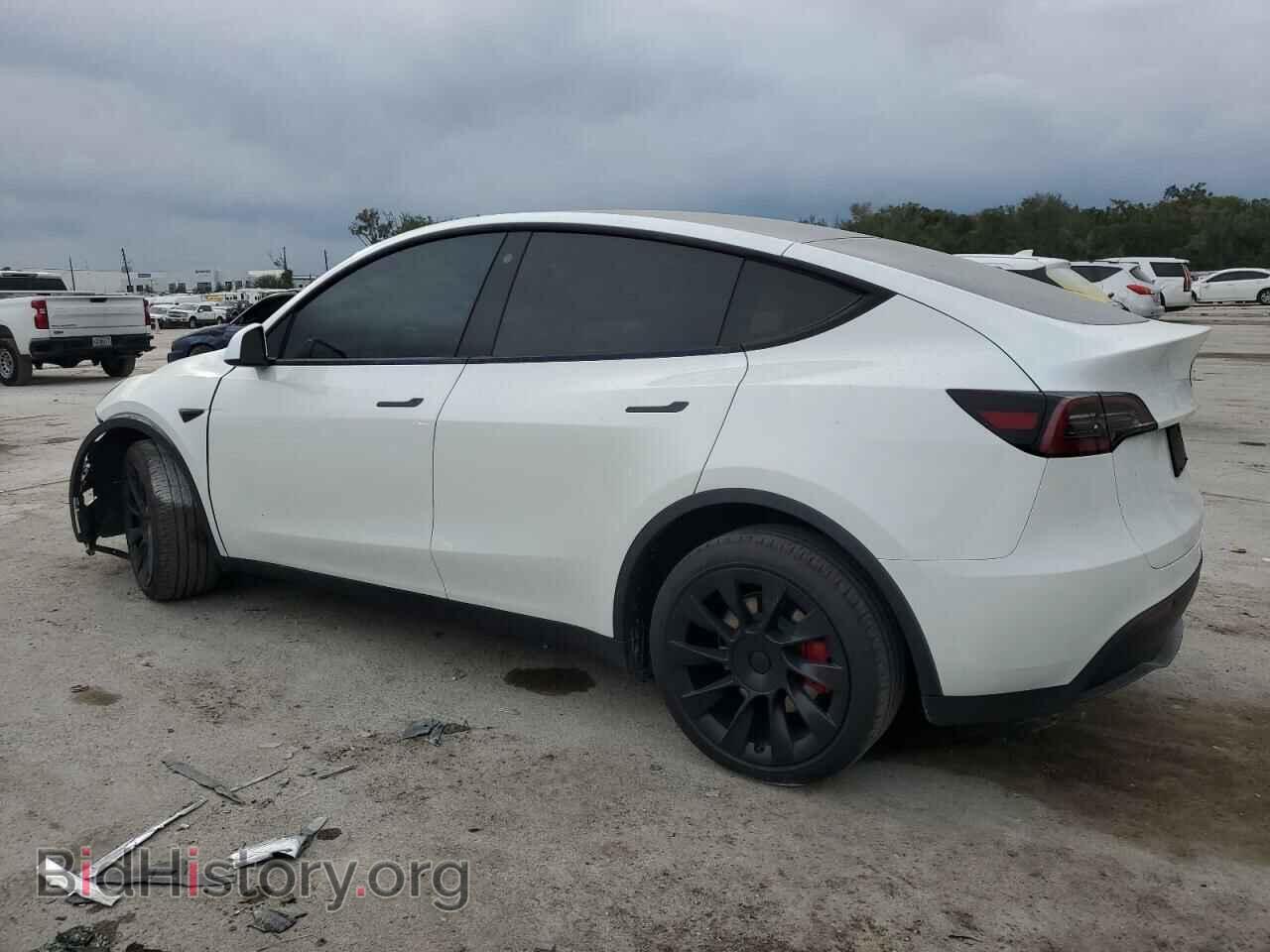 2023 TESLA MODEL Y - VIN: 7SAYGDEEXPA071972 - Фото 2