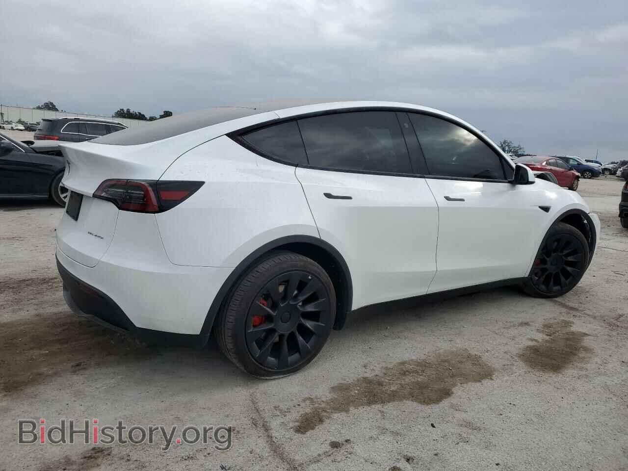 2023 TESLA MODEL Y - VIN: 7SAYGDEEXPA071972 - Фото 3