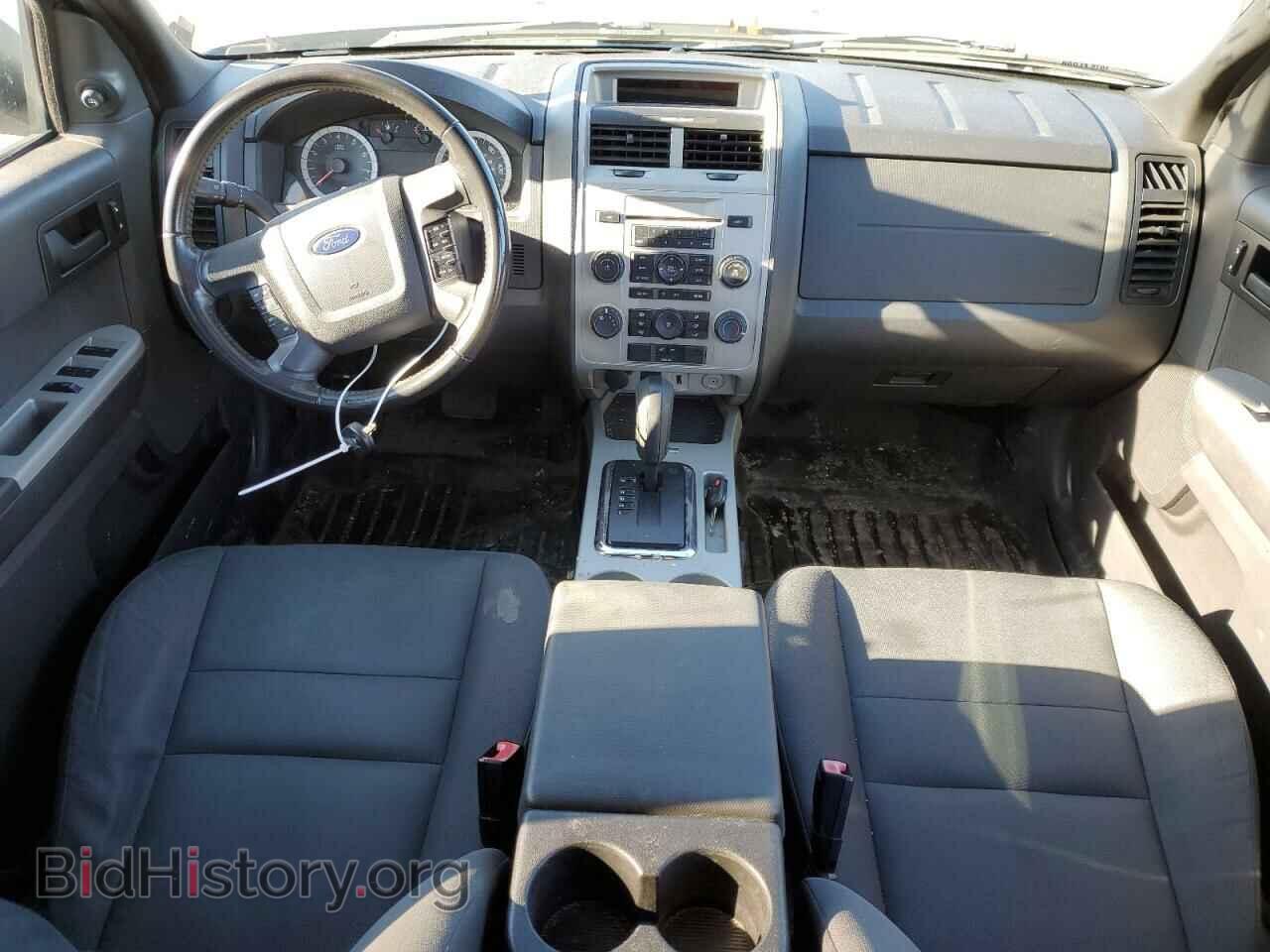 2011 FORD ESCAPE - VIN: 1FMCU0D70BKB39380 - Фото 8