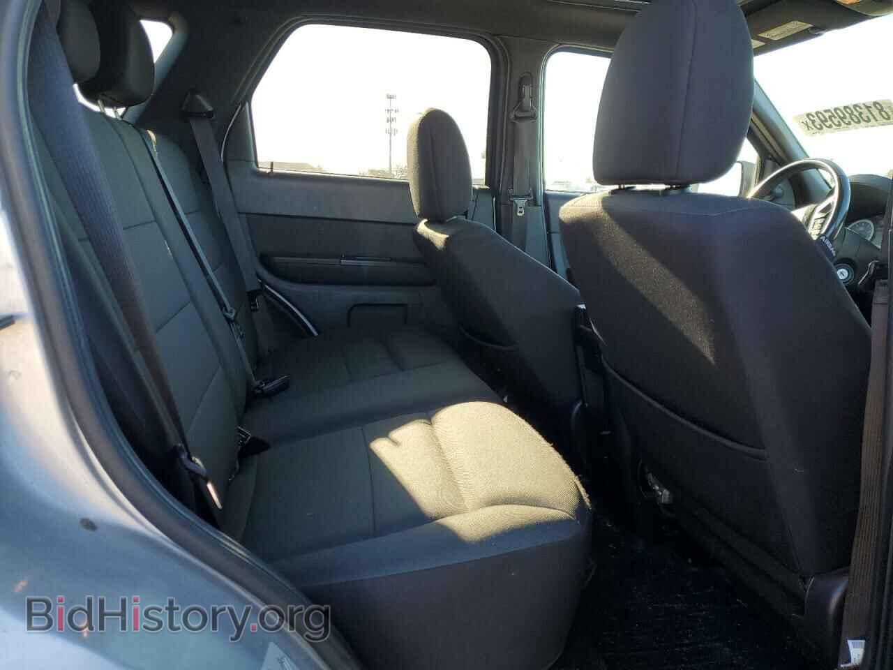 2011 FORD ESCAPE - VIN: 1FMCU0D70BKB39380 - Фото 10
