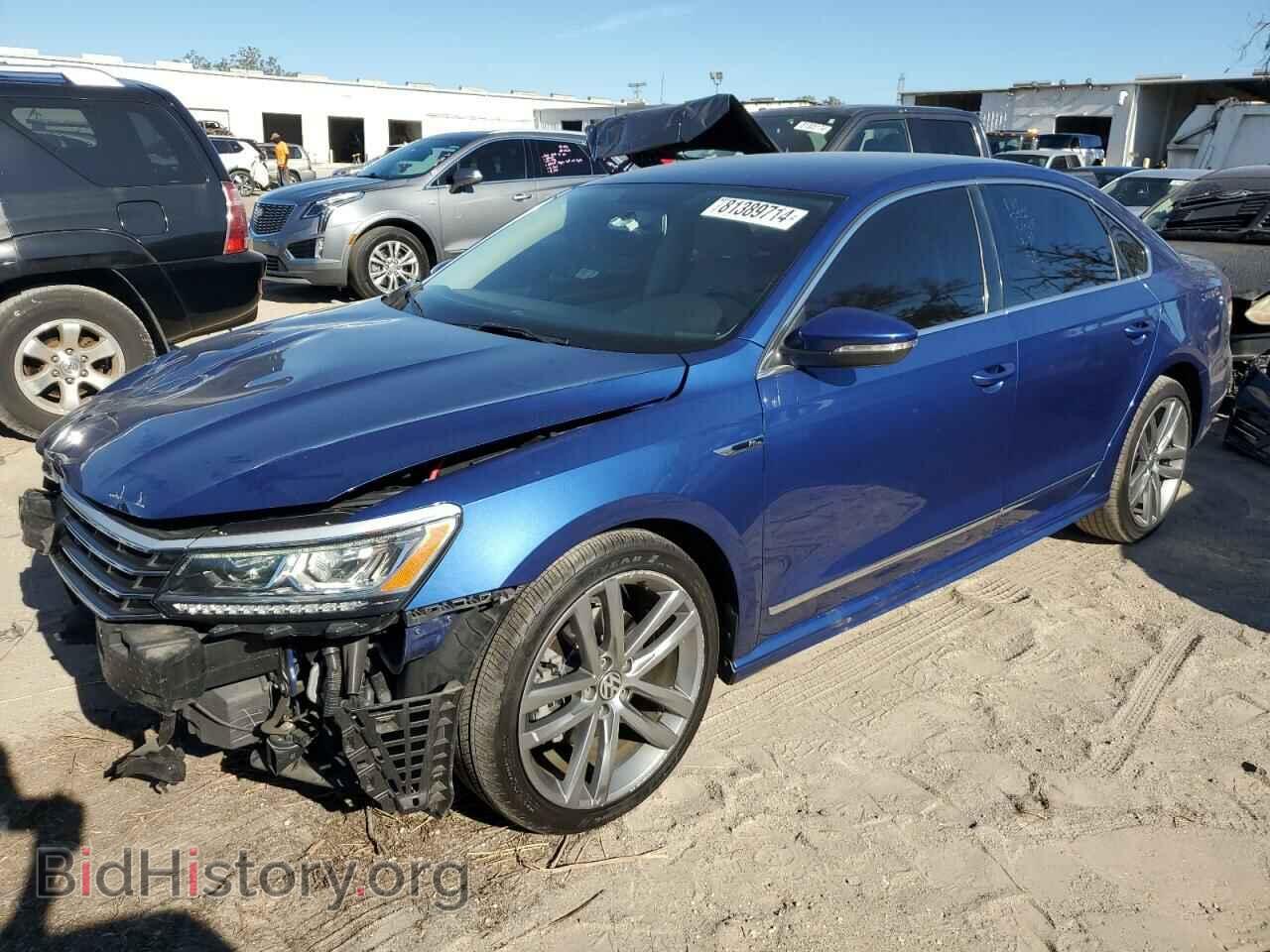 Photo 1VWDT7A33HC054491 - VOLKSWAGEN PASSAT 2017