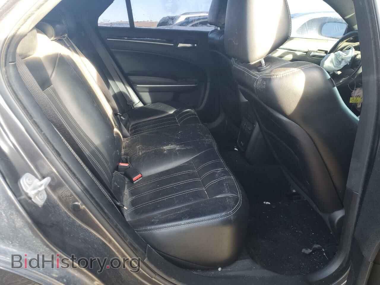 2019 CHRYSLER 300 - VIN: 2C3CCAGGXKH648431 - Фото 10