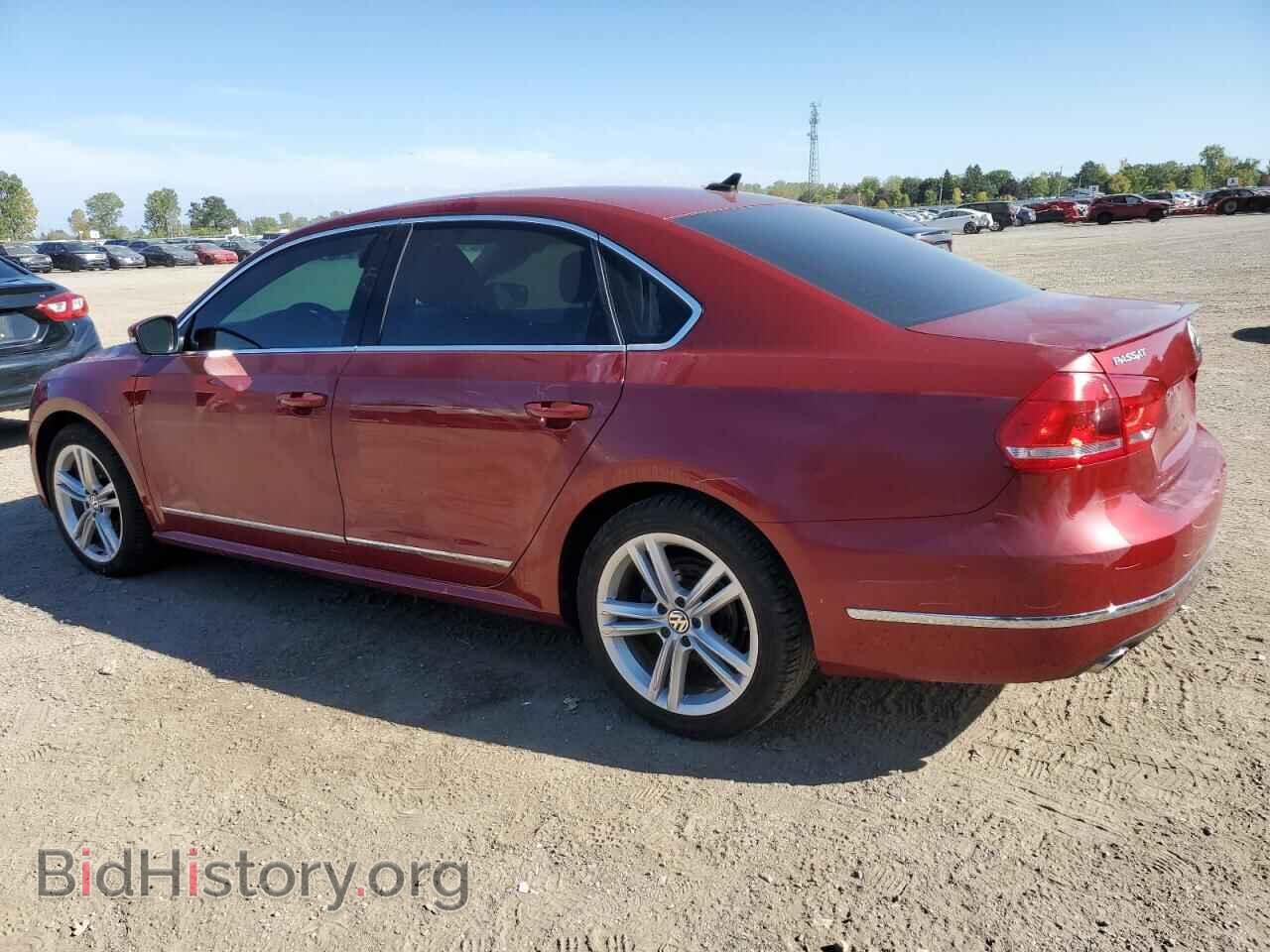 2015 VOLKSWAGEN PASSAT - VIN: 1VWCV7A33FC044420 - Фото 2