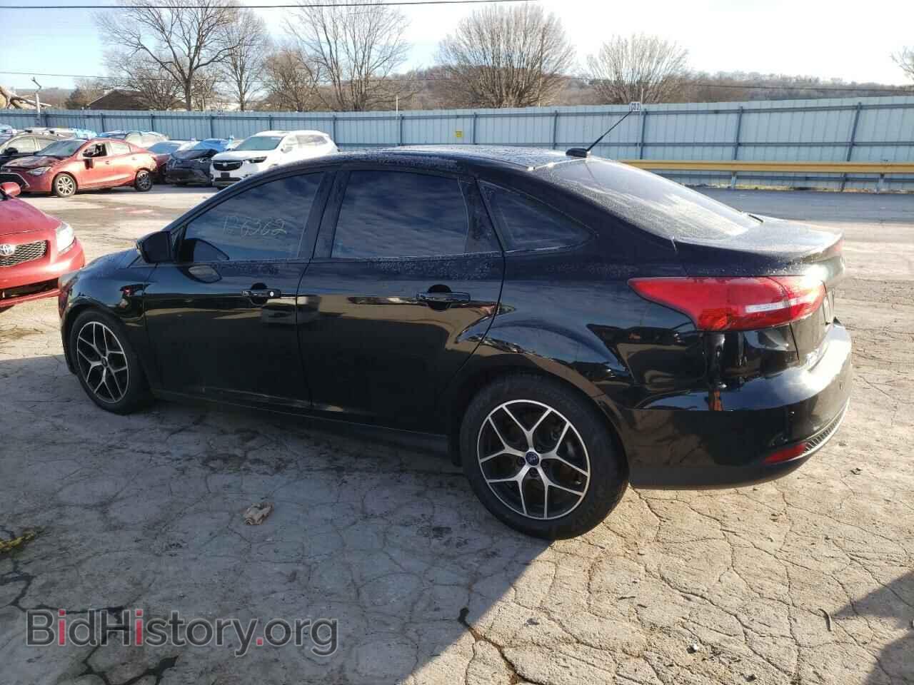2018 FORD FOCUS - VIN: 1FADP3H21JL320972 - Фото 2