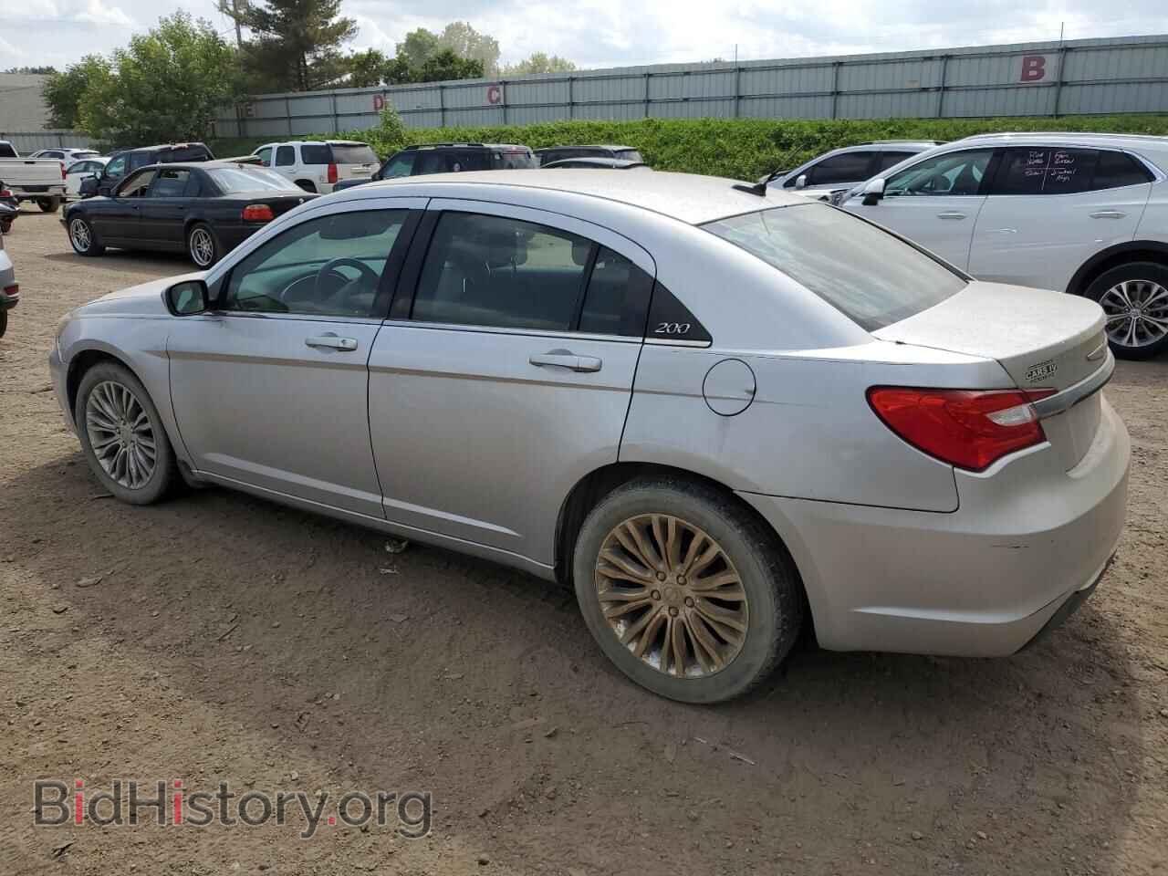 2012 CHRYSLER 200 - VIN: 1C3CCBAB8CN248900 - Photo 2
