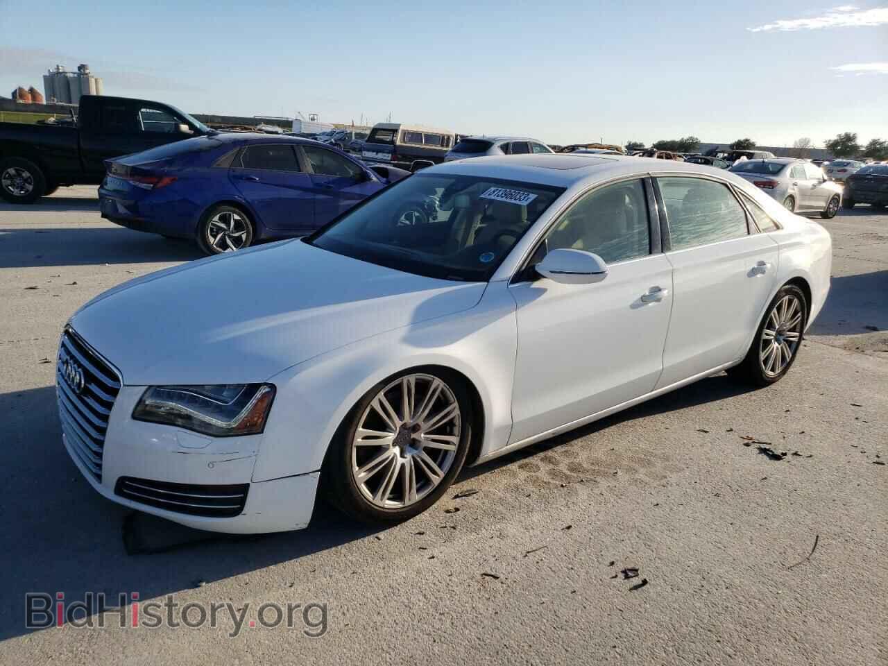 Фотография WAURGAFD7DN016138 - AUDI A8 2013