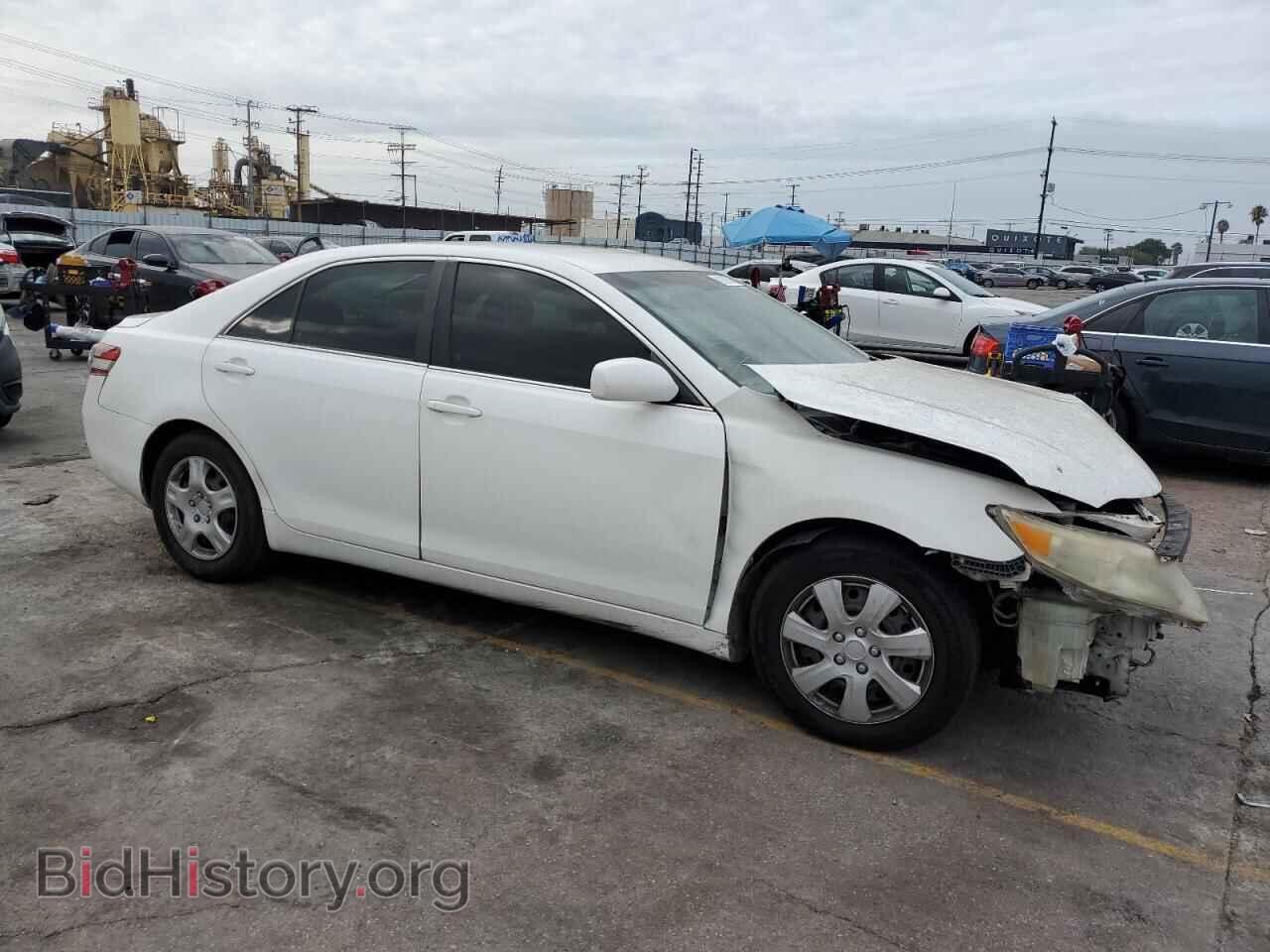 2011 TOYOTA CAMRY - VIN: 4T1BF3EKXBU674540 - Фото 4