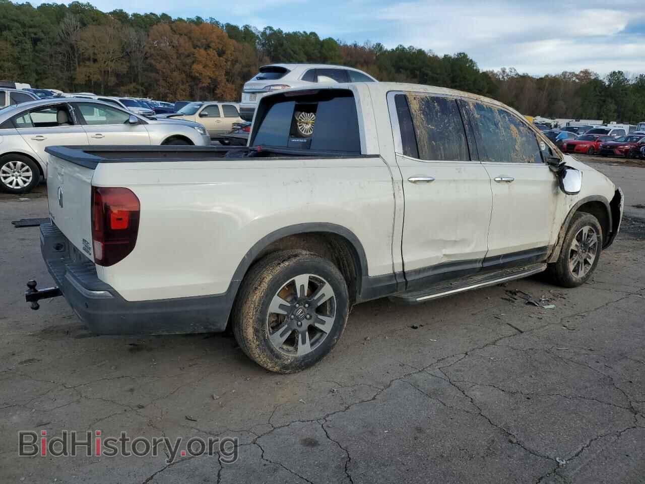 2018 HONDA RIDGELINE - VIN: 5FPYK3F78JB002785 - Фото 3