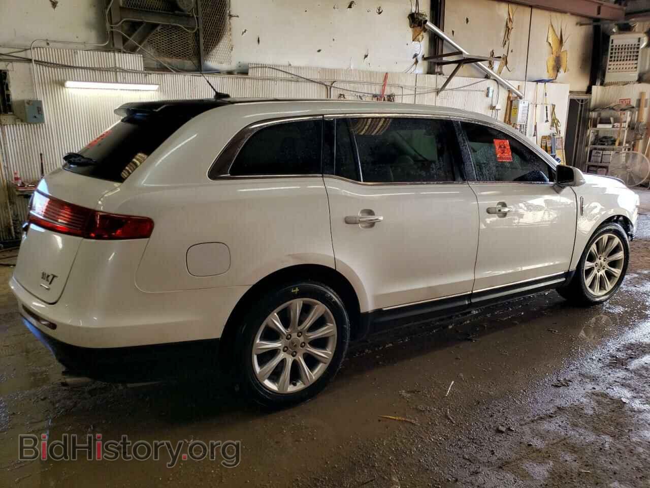 2015 LINCOLN MKT - VIN: 2LMHJ5AT3FBL01004 - Фото 3