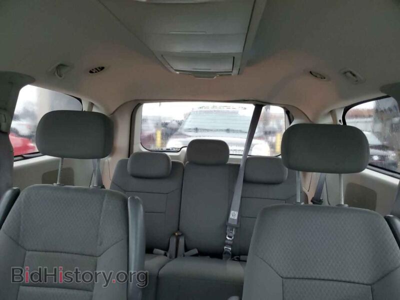 2010 Chrysler MINIVAN (VIN 2A4RR5D14AR235354) — фото 10 из 13