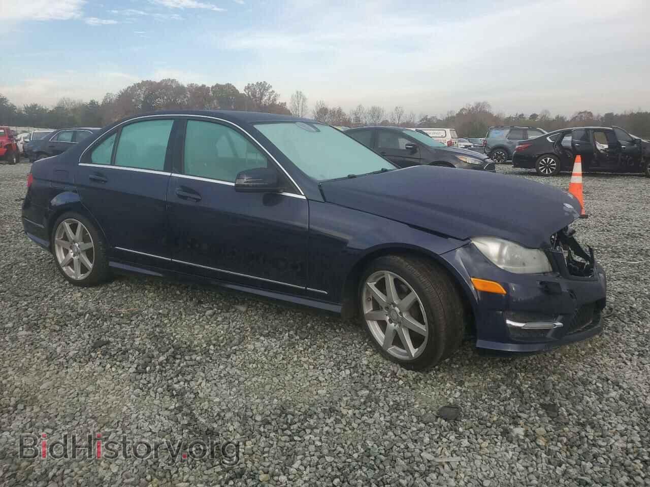 2013 MERCEDES-BENZ C-CLASS - VIN: WDDGF4HB9DA852430 - Фото 4