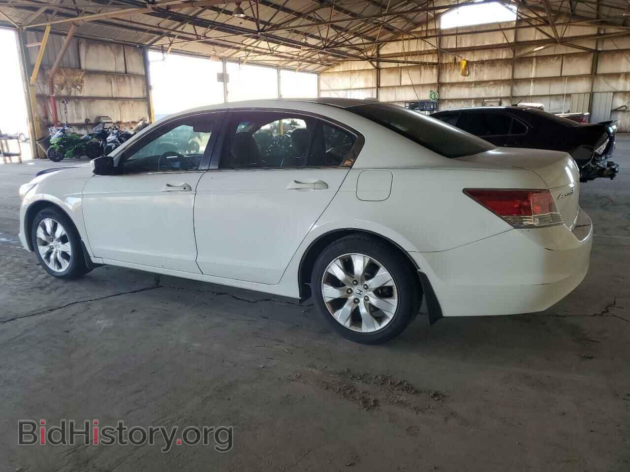 2009 HONDA ACCORD - VIN: 1HGCP26829A174792 - Фото 2