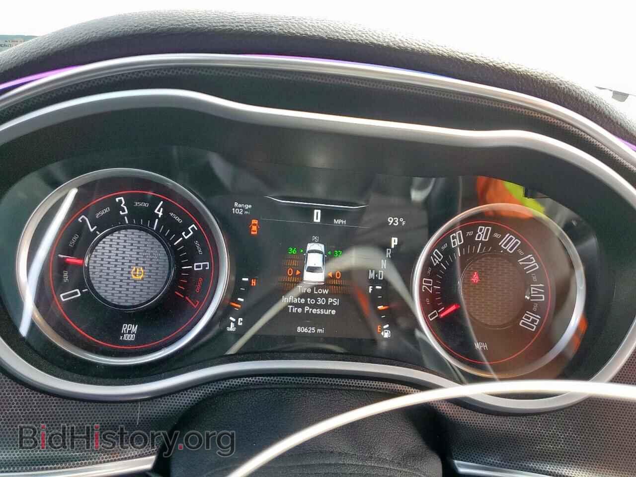 2018 DODGE CHALLENGER - VIN: 2C3CDZGG4JH288759 - Фото 9