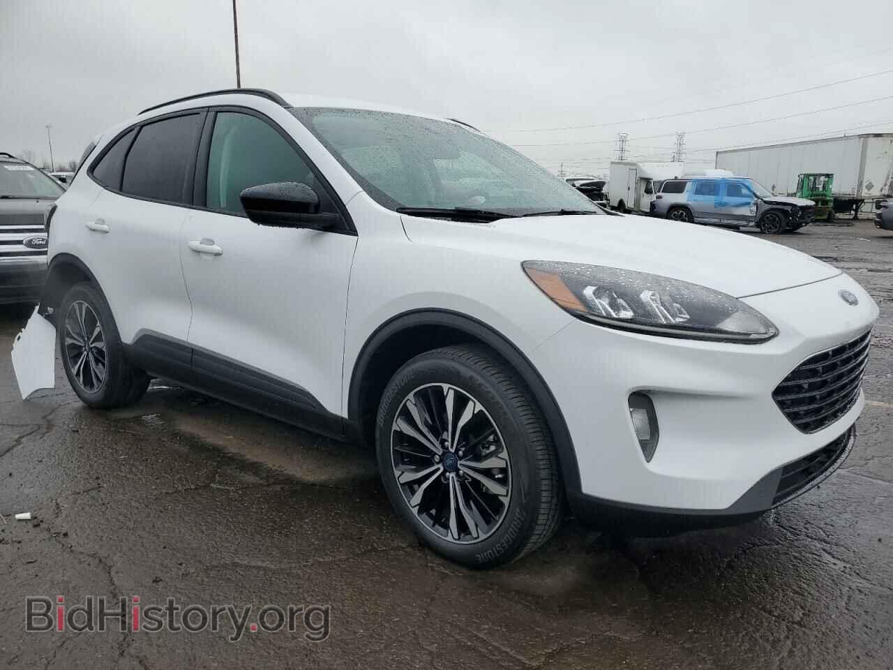2021 FORD ESCAPE - VIN: 1FMCU9H90MUA26679 - Фото 4