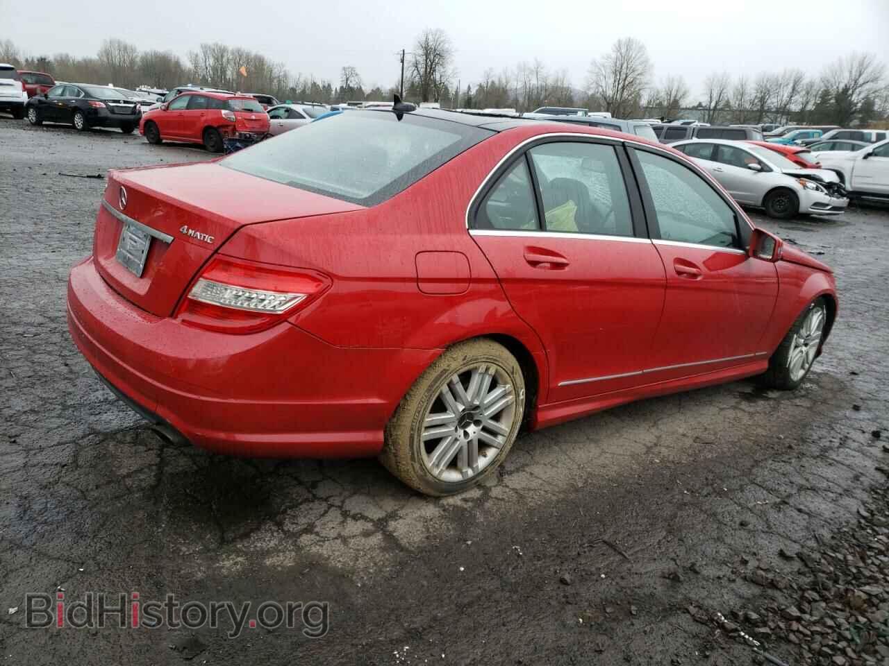 2011 MERCEDES-BENZ C-CLASS - VIN: WDDGF8BB9BR156049 - Фото 3