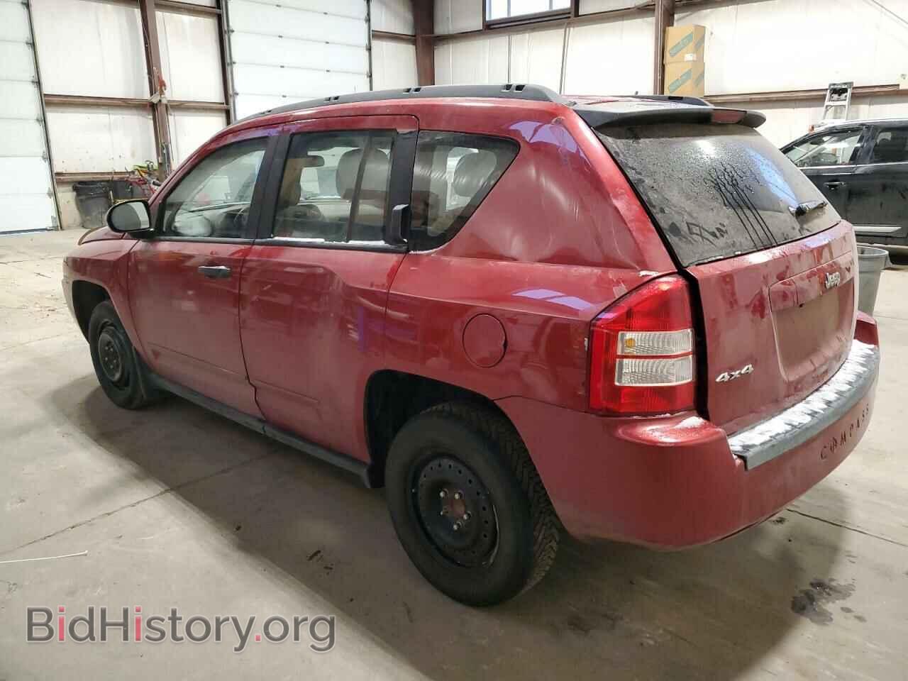 2010 JEEP COMPASS - VIN: 1J4NT4FA5AD530117 - Photo 2