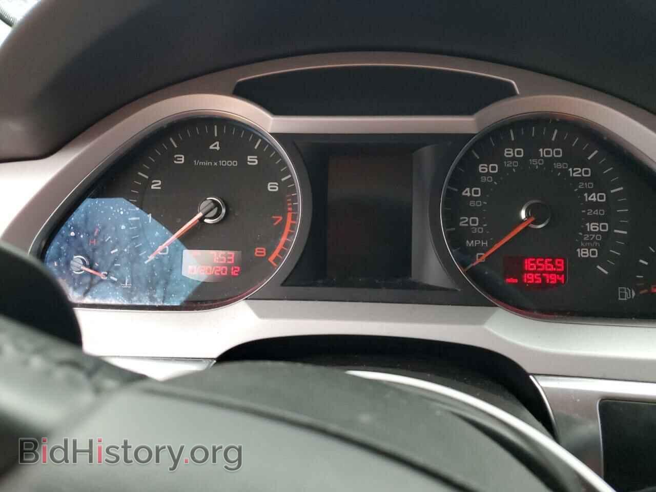 2011 AUDI A6 - VIN: WAUKGAFB6BN038175 - Фото 9