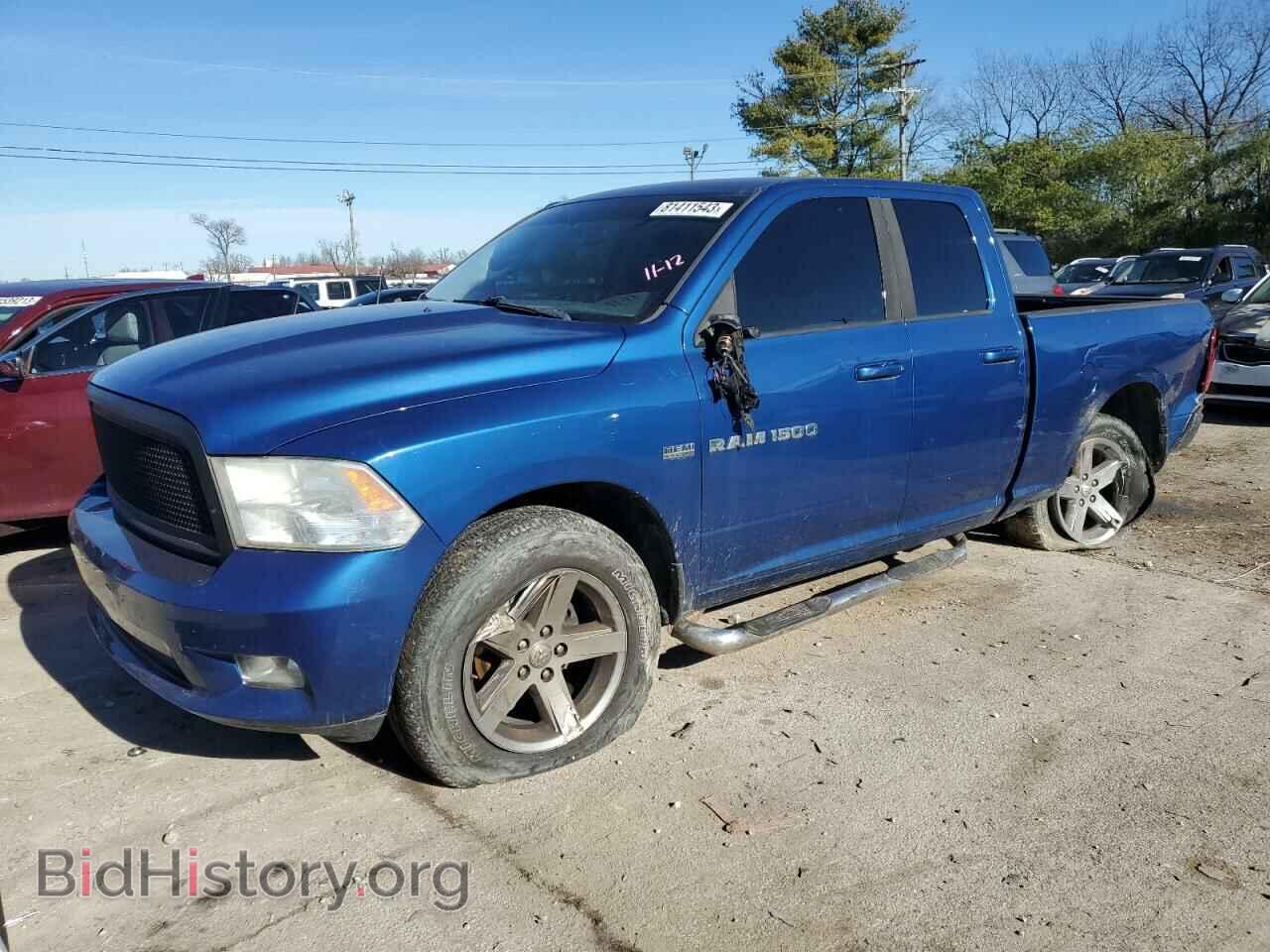 Photo 1D7RB1GT3BS638795 - DODGE All Models 2011