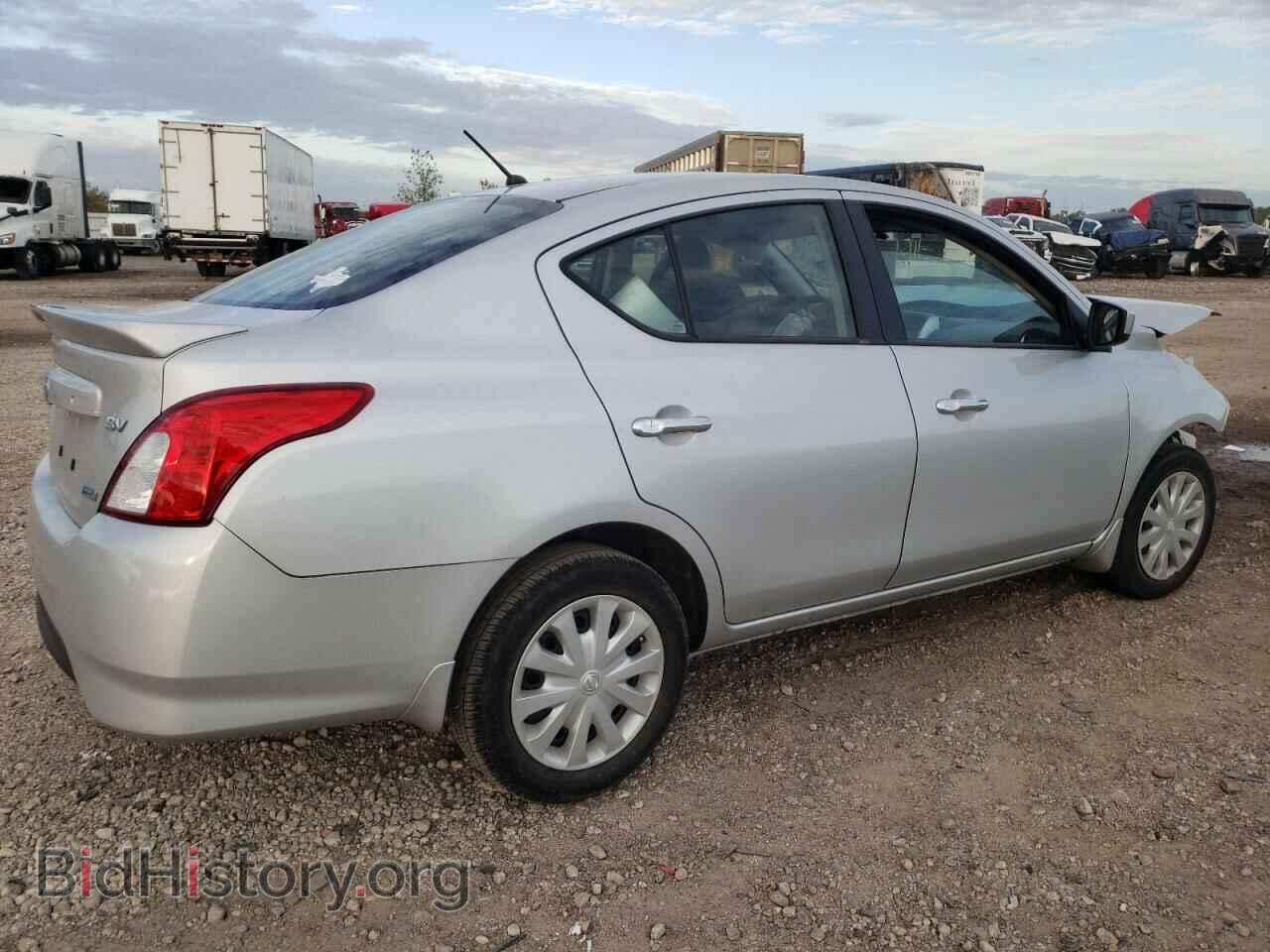 2016 NISSAN VERSA - VIN: 3N1CN7AP9GL864788 - Фото 3
