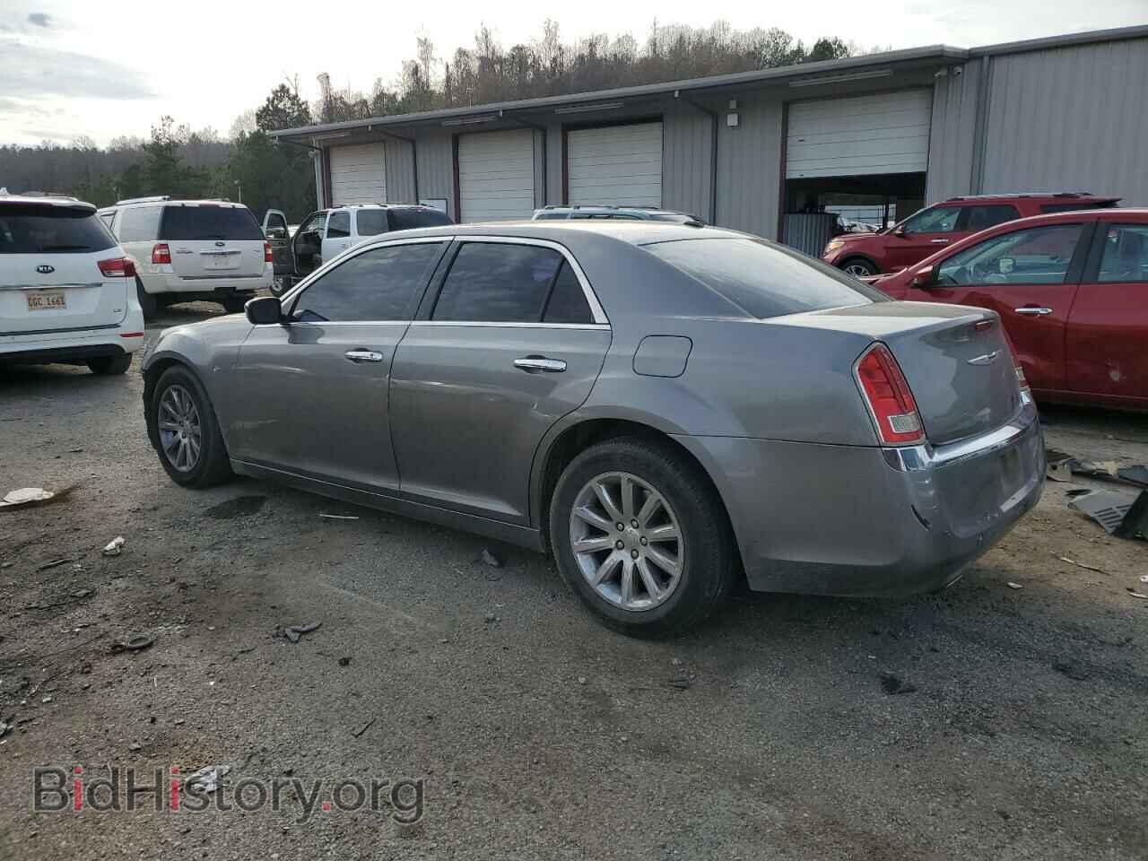 2011 CHRYSLER 300 - VIN: 2C3CA5CG4BH580663 - Фото 2