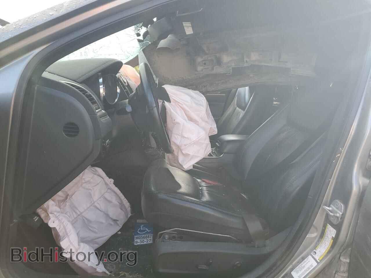 2011 CHRYSLER 300 - VIN: 2C3CA5CG8BH583985 - Фото 7
