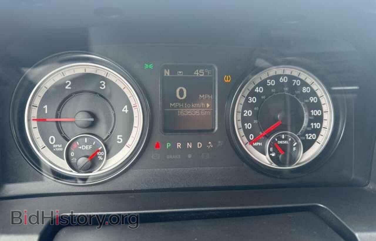 2016 RAM All Models - VIN: 3C6UR5CL4GG126224 - Photo 8