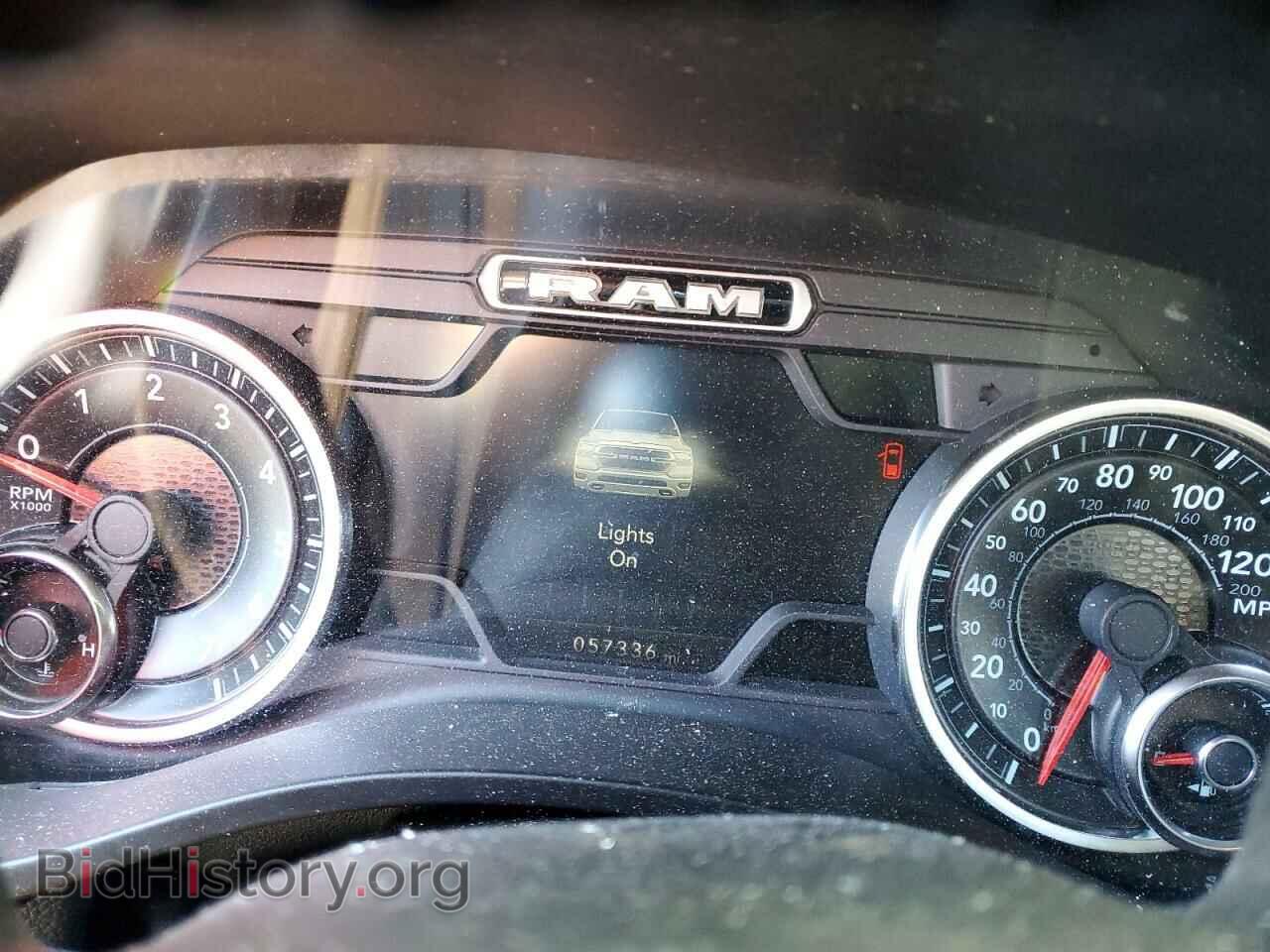 2019 RAM 1500 - VIN: 1C6SRFRT8KN803571 - Фото 9