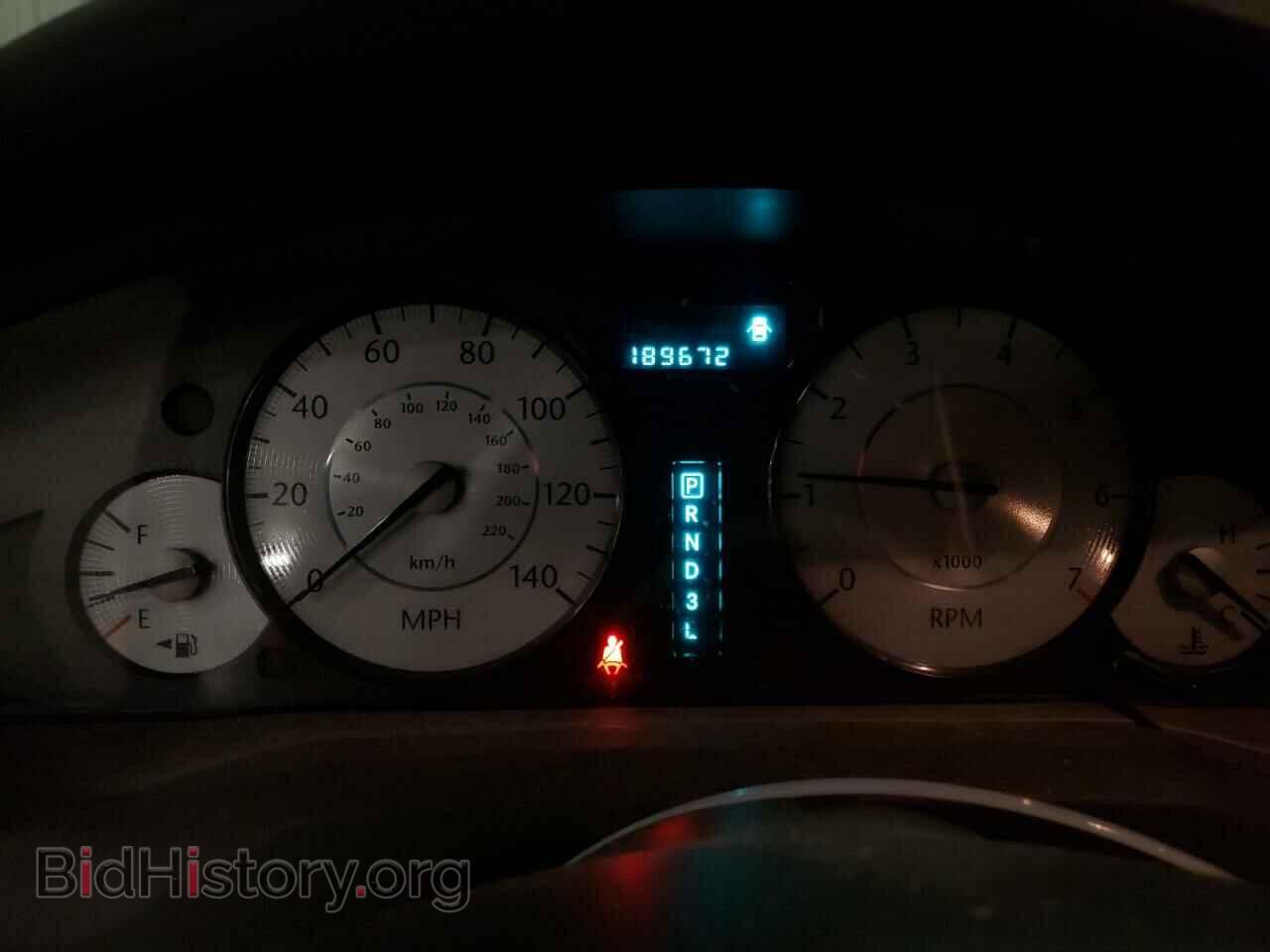 2010 CHRYSLER 300 - VIN: 2C3CA5CV8AH212841 - Фото 9
