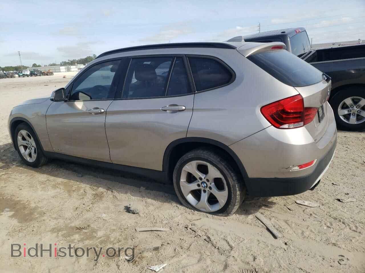 2014 BMW X1 - VIN: WBAVM1C59EVW50301 - Фото 2