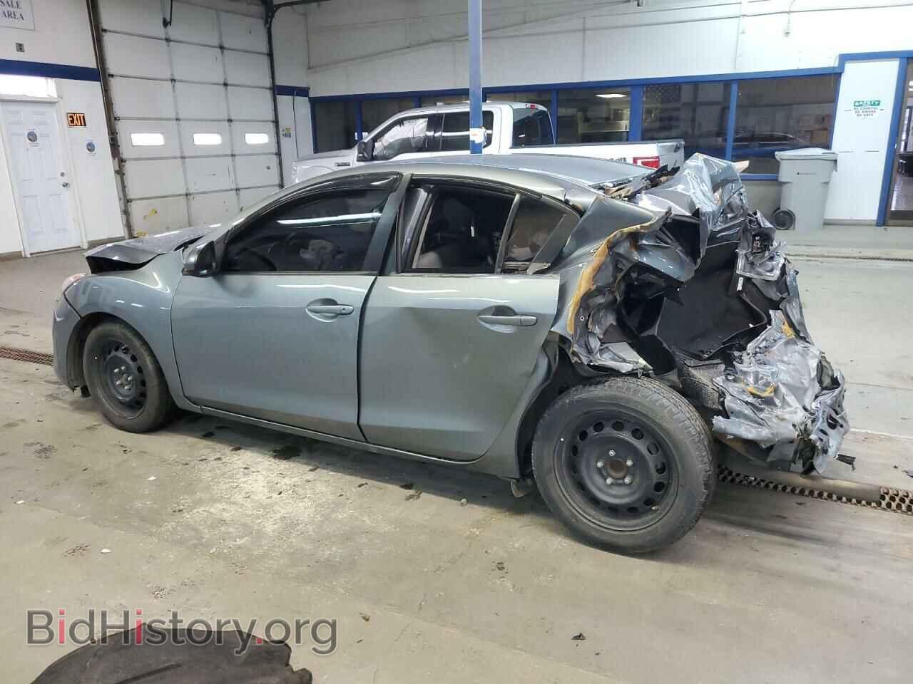 2013 MAZDA 3 - VIN: JM1BL1U81D1702348 - Фото 2