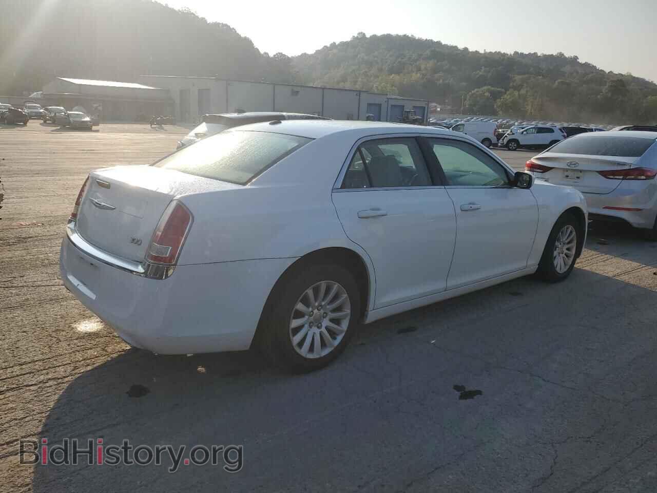 2013 CHRYSLER 300 - VIN: 2C3CCAAG6DH527391 - Фото 3