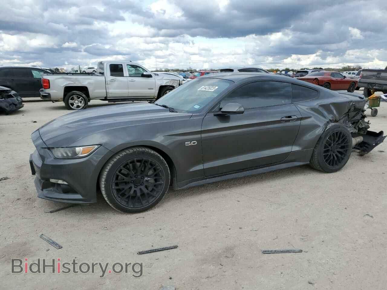 Photo 1FA6P8CFXH5335842 - FORD MUSTANG 2017